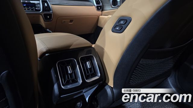 Kia Sorento 2021 — photo 19