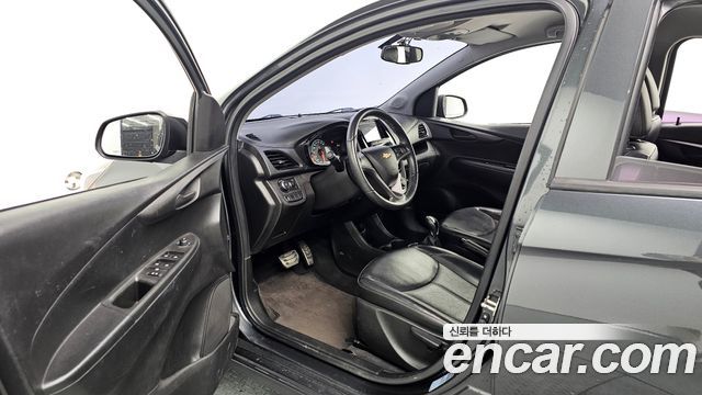 Chevrolet Korea Spark 2017 — photo 10