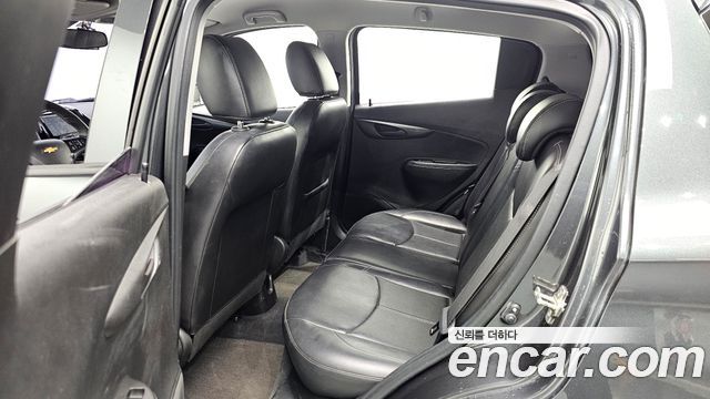 Chevrolet Korea Spark 2017 — photo 12