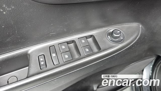Chevrolet Korea Spark 2017 — photo 18