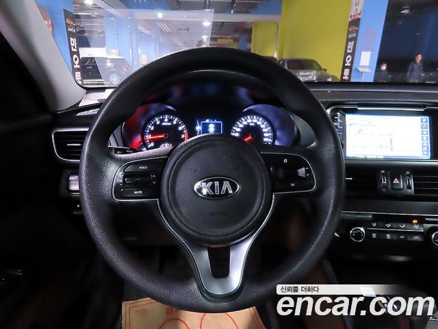 Kia K5 2016 — photo 15
