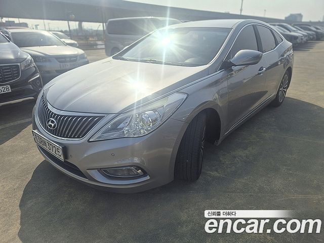 Hyundai Grandeur 2013 — photo 1