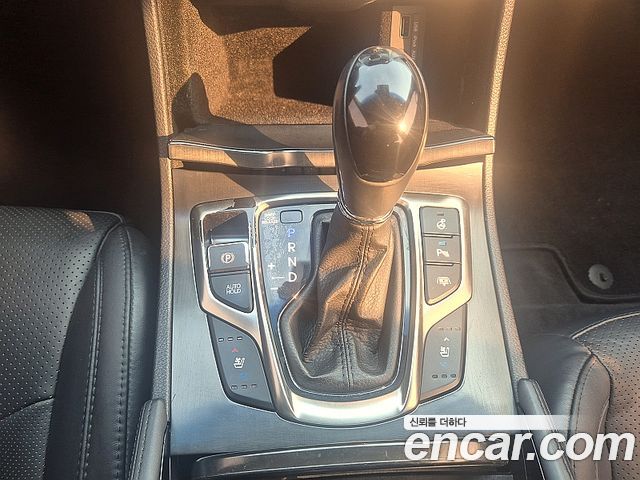 Hyundai Grandeur 2013 — photo 9