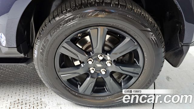 Land Rover Discovery 2016 — photo 5
