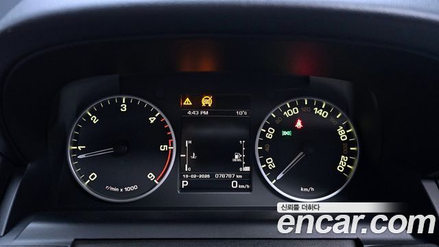 Land Rover Discovery 2016 — photo 8