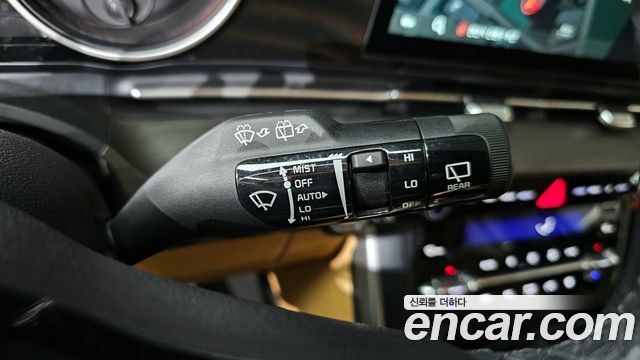 Kia Canival 2022 — photo 16