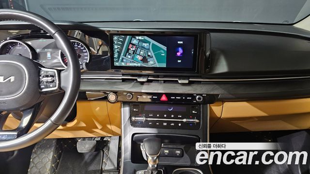Kia Canival 2022 — photo 20