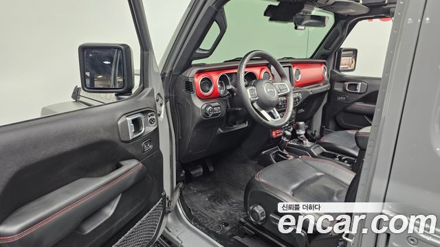 Jeep Wrangler 2019 — photo 10
