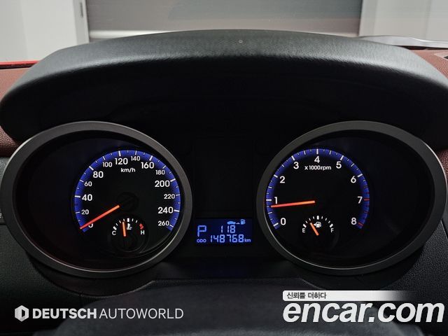 Hyundai Genesis 2009 — photo 8