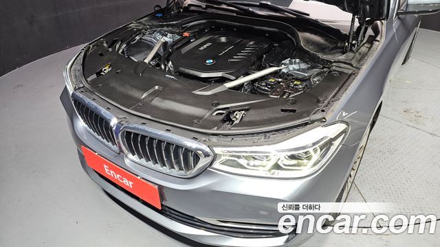 BMW Gran Turismo 2018 — photo 6