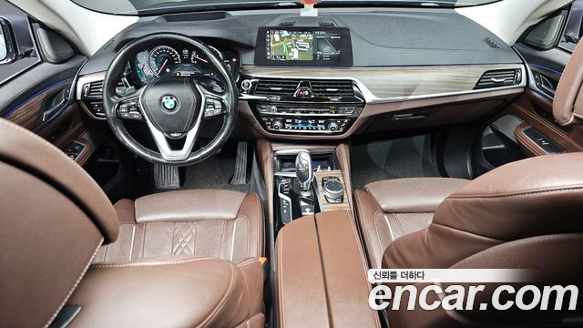 BMW Gran Turismo 2018 — photo 7