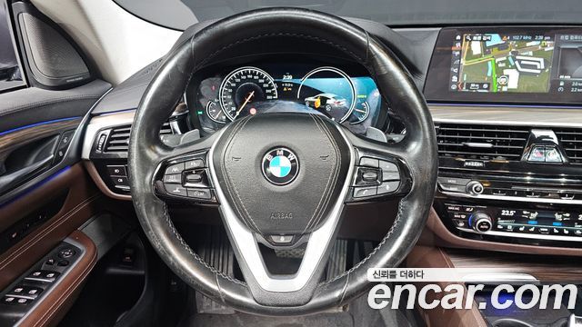 BMW Gran Turismo 2018 — photo 14