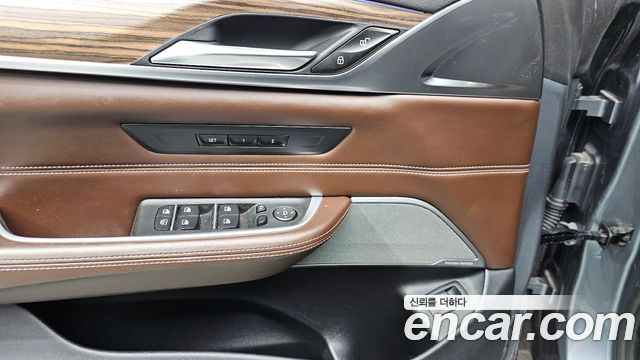 BMW Gran Turismo 2018 — photo 18