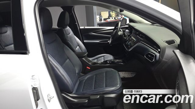 Chevrolet Korea 볼트 EUV 2023 — photo 11