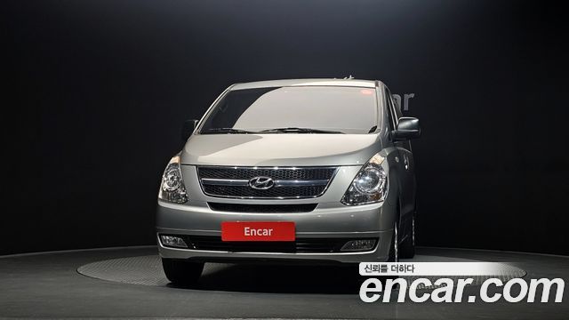 Hyundai Starex 2012 — photo 3