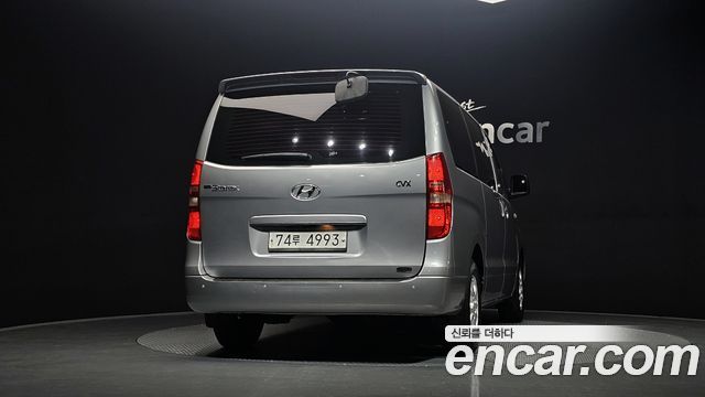 Hyundai Starex 2012 — photo 4