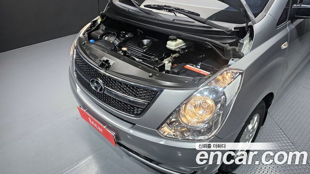 Hyundai Starex 2012 — photo 6
