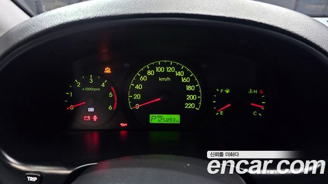 Hyundai Starex 2012 — photo 8