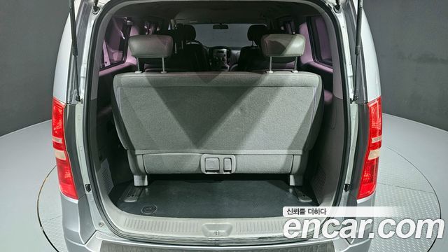 Hyundai Starex 2012 — photo 20