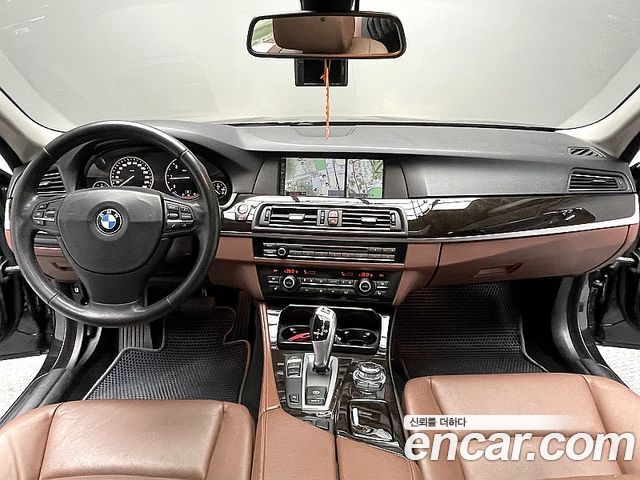 BMW 5-Series 2013 — photo 7