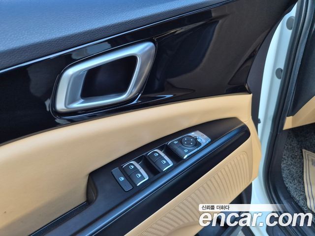 Kia Canival 2023 — photo 6