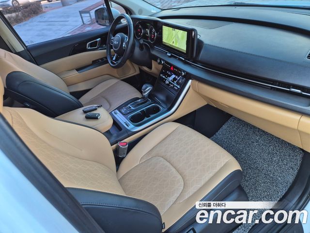Kia Canival 2023 — photo 14