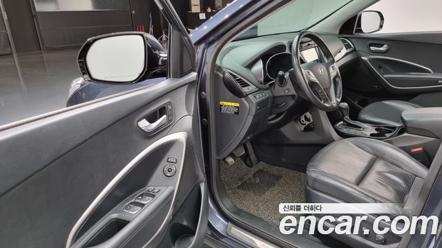 Hyundai Santafe 2015 — photo 11