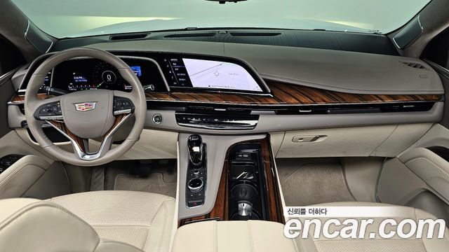 Cadillac Escalade 2023 — photo 7