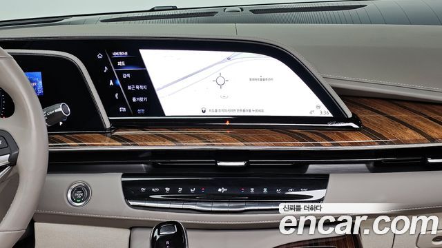 Cadillac Escalade 2023 — photo 16