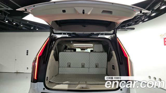 Cadillac Escalade 2023 — photo 20