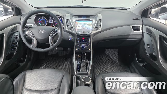 Hyundai AVANTE 2016 — photo 7