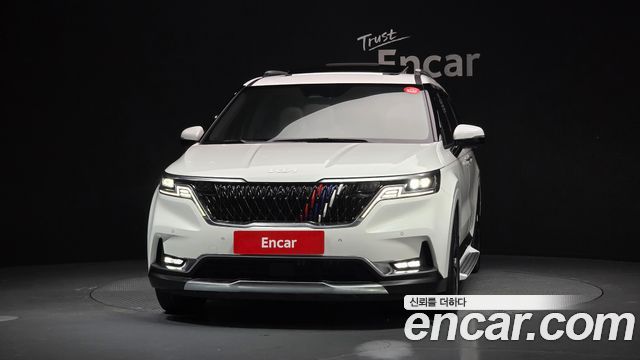 Kia Canival 2021 — photo 3