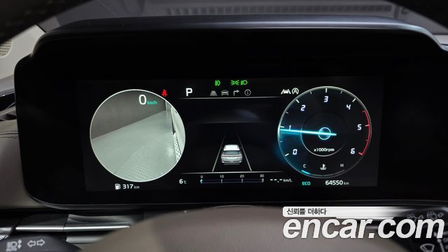 Kia Canival 2021 — photo 8