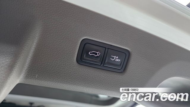 Kia Canival 2021 — photo 20