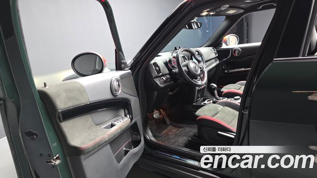 Mini Countryman 2018 — photo 10