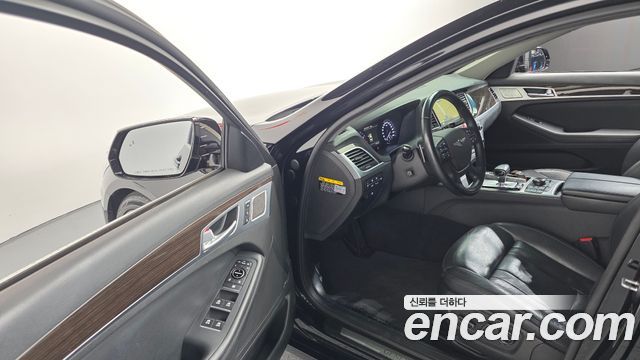 Genesis G80 2017 — photo 12