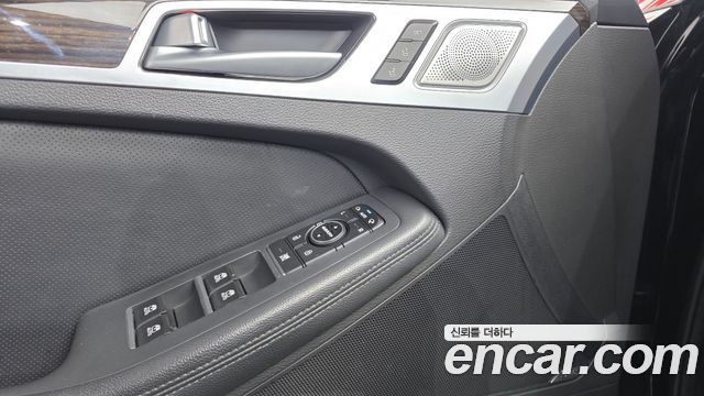 Genesis G80 2017 — photo 13