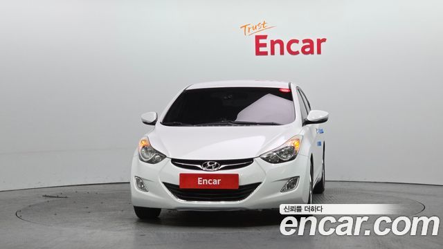 Hyundai AVANTE 2011 — photo 3