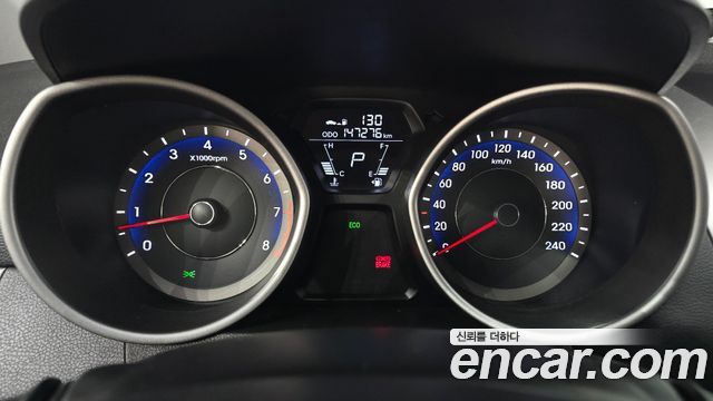 Hyundai AVANTE 2011 — photo 8