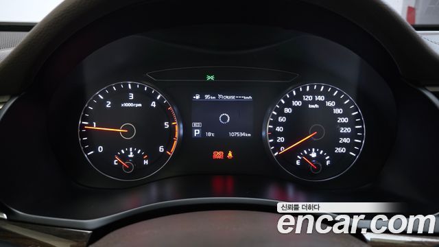 Kia K7 2019 — photo 8