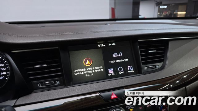Kia K7 2019 — photo 15