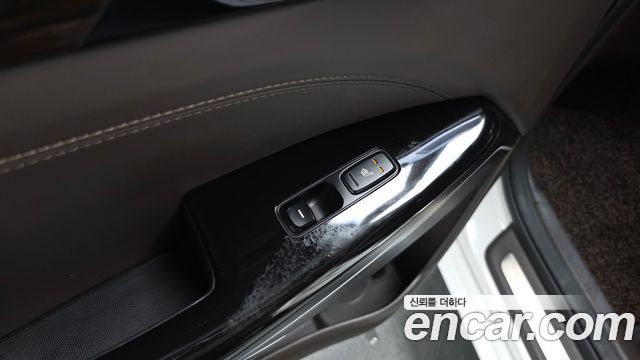 Kia K7 2019 — photo 19