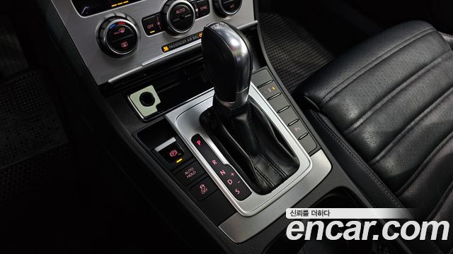 Volkswagen CC 2014 — photo 9