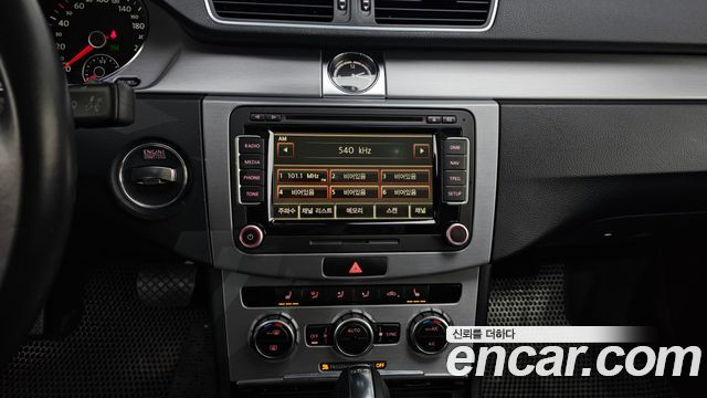 Volkswagen CC 2014 — photo 15