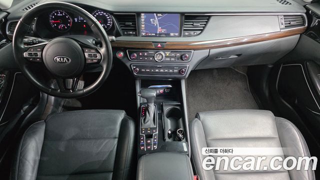 Kia K7 2018 — photo 7