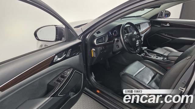 Kia K7 2018 — photo 12
