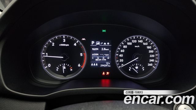 Hyundai Grandeur 2018 — photo 8