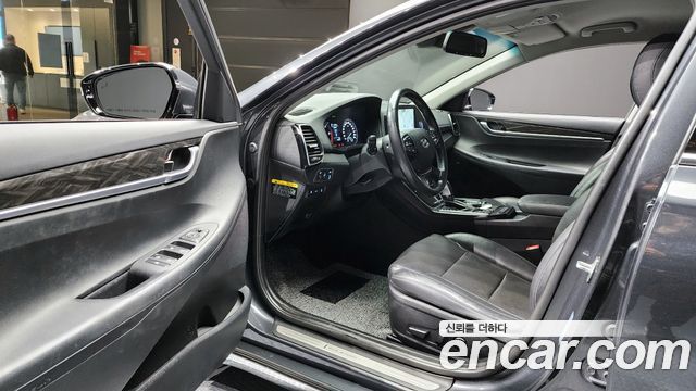 Hyundai Grandeur 2018 — photo 11