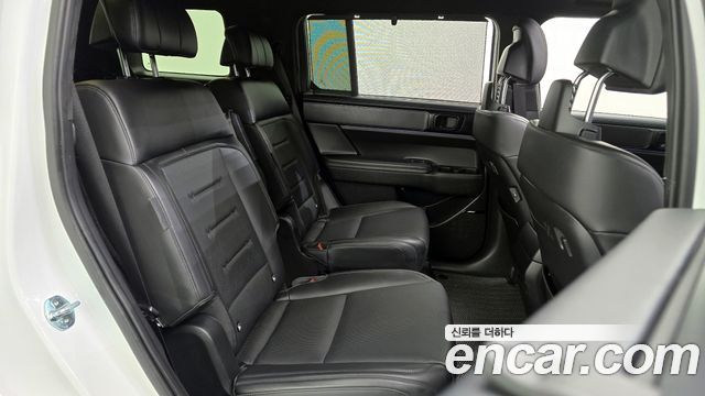 Hyundai Santafe 2024 — photo 12