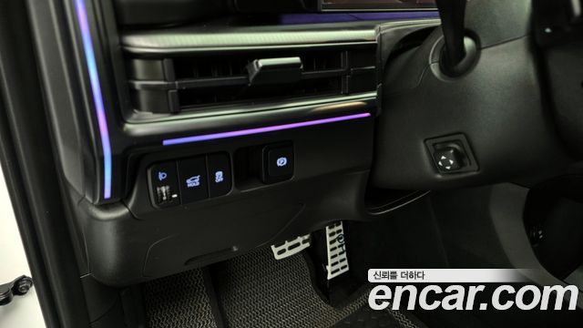 Hyundai Santafe 2024 — photo 13